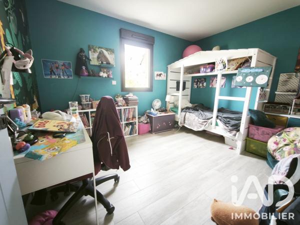 Maison à vendre 5 pièces 131 m² Verrières