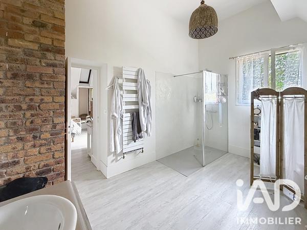 Maison à vendre 8 pièces 337 m² Adainville