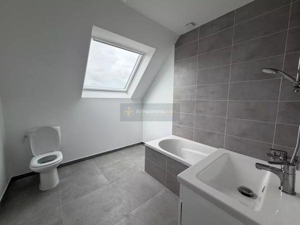 Location                                                      Maison
                        
                     5 pièces                      91 m2                     à Plouédern