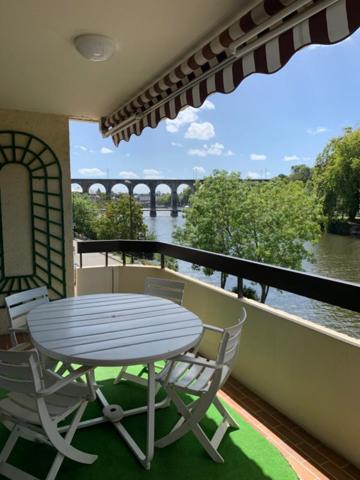 Appartement 4 pièce(s) 2 chambre(s) 93 m²