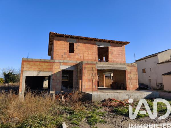 Maison à vendre 4 pièces 121 m² Althen-des-Paluds