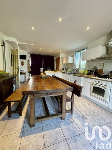 Maison traditionnelle 5 pièces de 164 m² à Sérignan (34410)