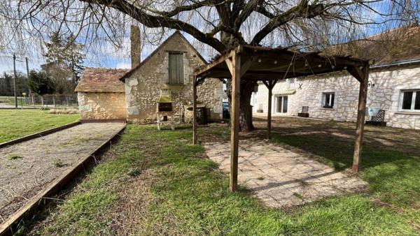 Longère Mayet 6 pièce(s) 169 m2 - 4 chambres - + de 3000 m² de terrain