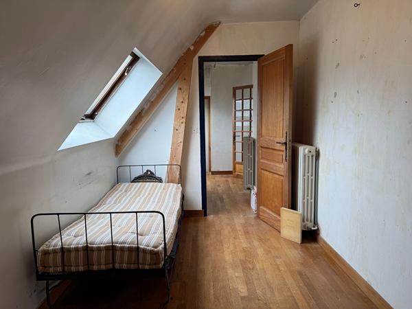 Maison 8 pièces – 178 m² environ à Montgermont (ref : 40788)