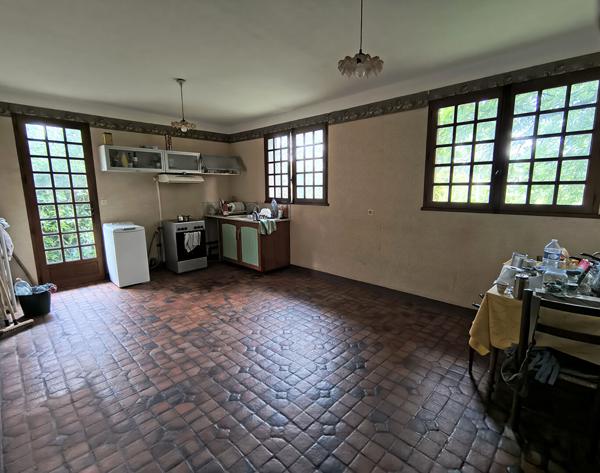 Maison 8 pièces – 178 m² environ à Montgermont (ref : 40788)