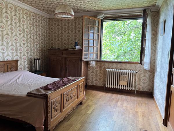 Maison 8 pièces – 178 m² environ à Montgermont (ref : 40788)