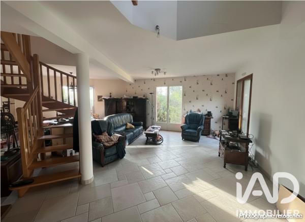 Maison à vendre 4 pièces 142 m² Fougères
