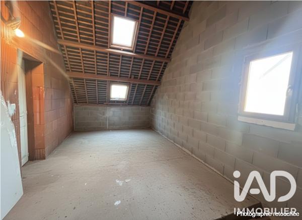 Maison à vendre 4 pièces 142 m² Fougères