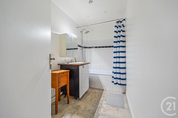 Maison à vendre  9 pièces - 196 m2 PARIS - 75020