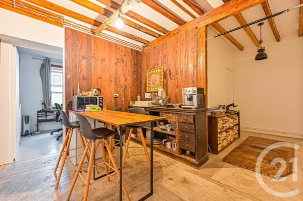 Maison à vendre  9 pièces - 196 m2 PARIS - 75020