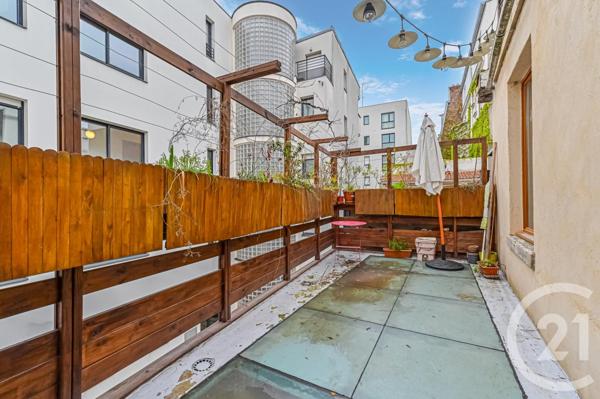 Maison à vendre  9 pièces - 196 m2 PARIS - 75020