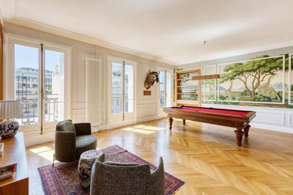 Location Appartement de luxe Paris 8 17 Pièces 473 m²