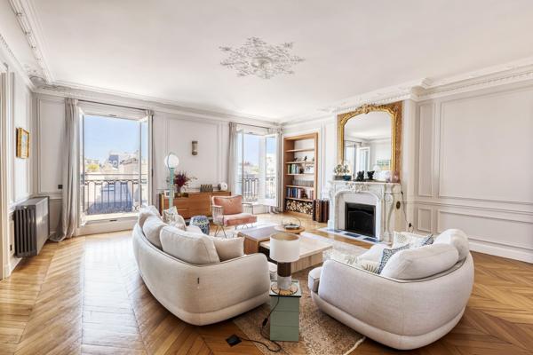Location Appartement de luxe Paris 8 17 Pièces 473 m²