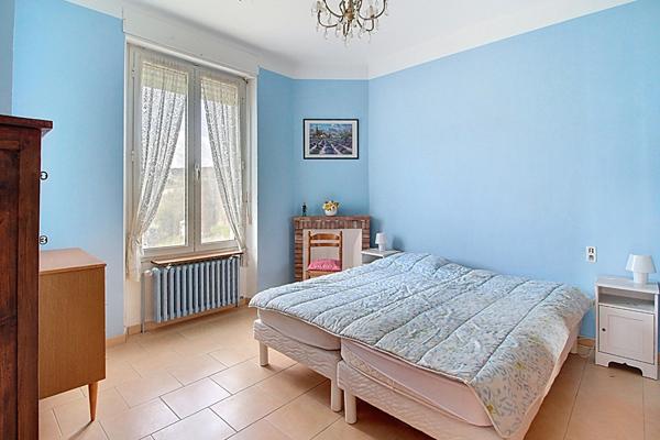 A VENDRE EN EXCLUSIVITÉ ! Propriété de Caractère à SALERNES! Un Potentiel Hors Normes !