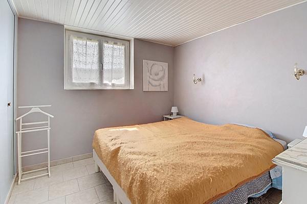 A VENDRE EN EXCLUSIVITÉ ! Propriété de Caractère à SALERNES! Un Potentiel Hors Normes !