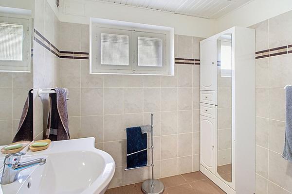 A VENDRE EN EXCLUSIVITÉ ! Propriété de Caractère à SALERNES! Un Potentiel Hors Normes !