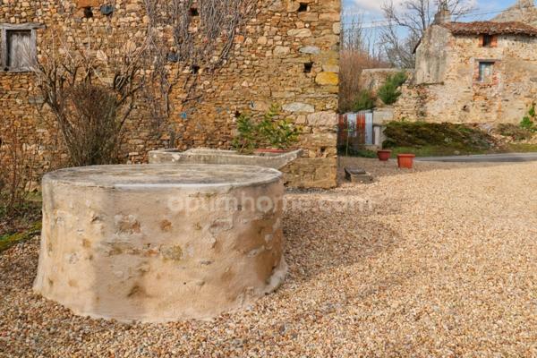 Maison de Charme de 116 m² - 4 pièces - 2 Chambres - Grange - Dépendances - Terrain - Bois - DROUX (87190)