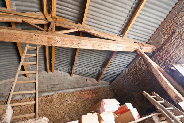 Maison de Charme de 116 m² - 4 pièces - 2 Chambres - Grange - Dépendances - Terrain - Bois - DROUX (87190)