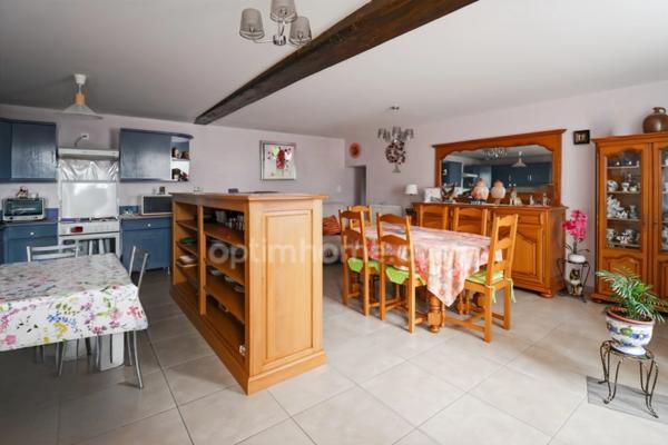 Maison de Charme de 116 m² - 4 pièces - 2 Chambres - Grange - Dépendances - Terrain - Bois - DROUX (87190)