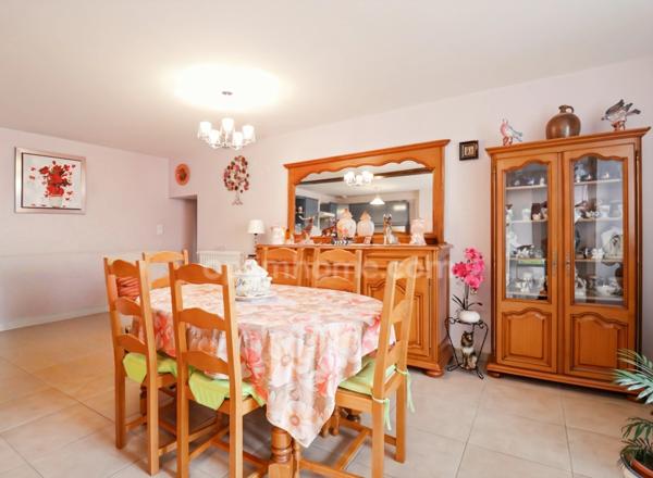 Maison de Charme de 116 m² - 4 pièces - 2 Chambres - Grange - Dépendances - Terrain - Bois - DROUX (87190)