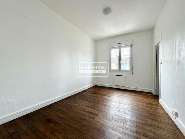 Appartement 2 pièces – 41 m² environ à Saint-Nazaire (ref : 79203SN)