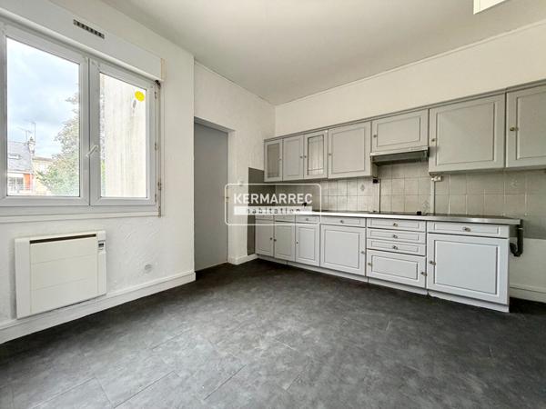 Appartement 2 pièces – 41 m² environ à Saint-Nazaire (ref : 79203SN)
