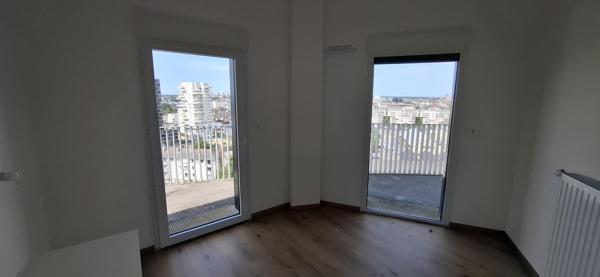 Appartement T4 à louer - 80 m² (réf : 558032)