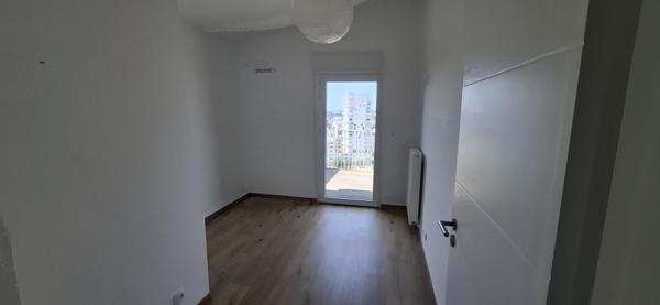 Appartement T4 à louer - 80 m² (réf : 558032)