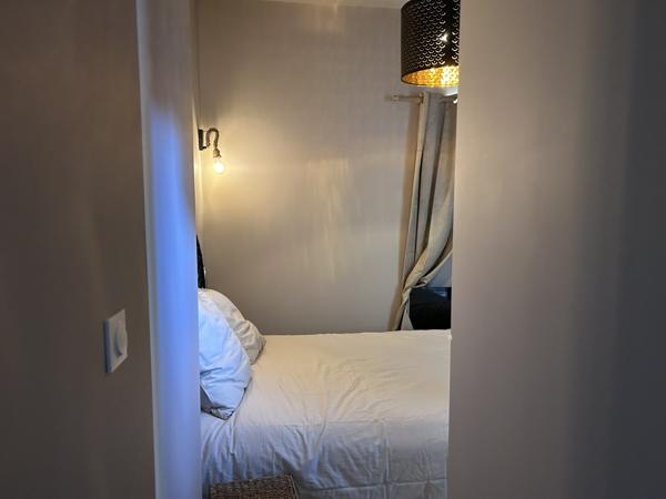 Avignon (84000) Avignon intra muros rue Vernet T1 bis entièrement rénové