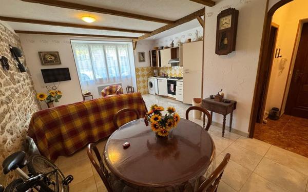 Appartement à vendre    2 pièces •  Bessèges