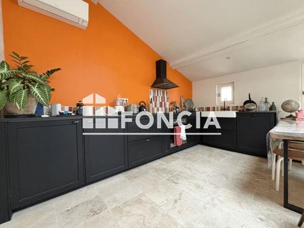 Location Maison 3 pièces 79.8 m² - 25 RUE PIERRE EUZEBY Arles 13200