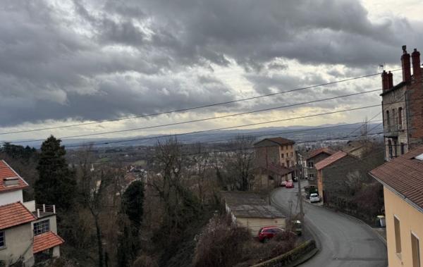 Vente Appartement P3 Vue sur la chaîne des puys Thiers   