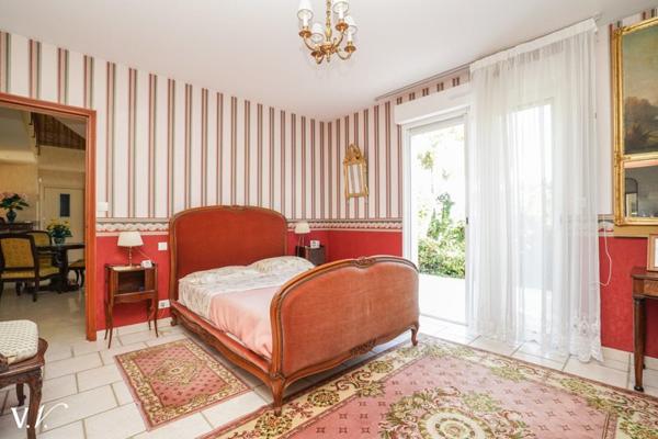 Maison à vendre 655 000 € Amboise 8 p 265 m² DPE C
