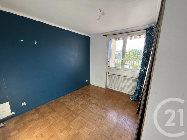Appartement T4 à vendre  4 pièces - 84 m 2   ST ETIENNE  - 42