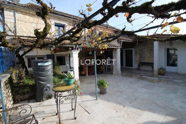 Achat maison Mareuil en Périgord - 8 pièce(s) - 276 m² - 242 750 €