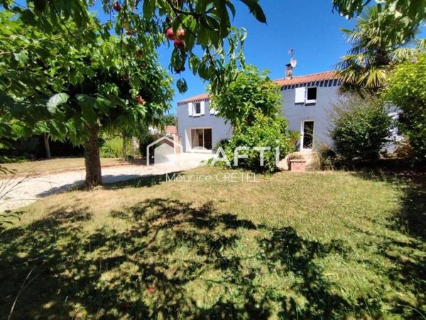 MAISON EN PIERRE DE 170 M²+5CHS+TERRAIN 922 M²+GARAGE