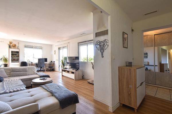 Élégante Bastide avec double habitation au calme, piscine et jardin paysager