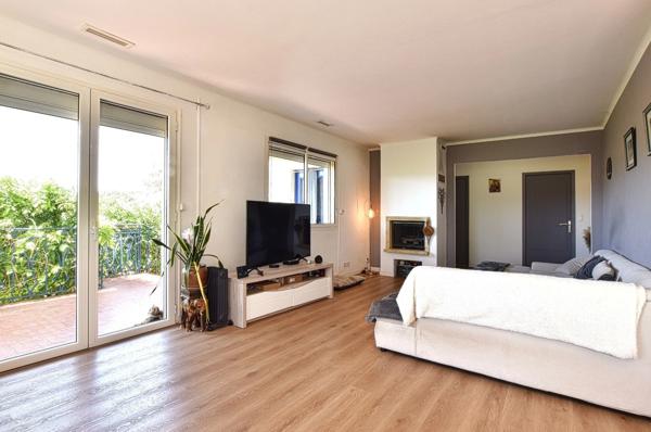 Élégante Bastide avec double habitation au calme, piscine et jardin paysager
