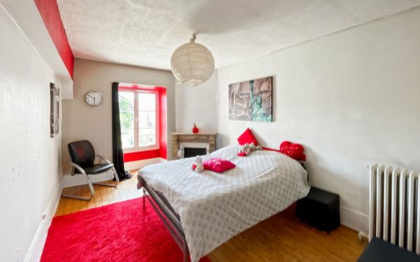 Maison à vendre    7 pièces • 182,23 m2 Auvers-sur-Oise