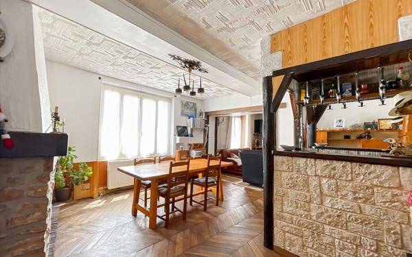 Maison à vendre    7 pièces • 182,23 m2 Auvers-sur-Oise