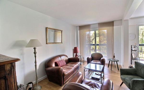 Appartement à vendre    6 pièces • 131,03 m2 Rueil-Malmaison