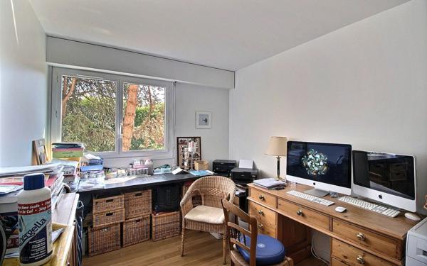 Appartement à vendre    6 pièces • 131,03 m2 Rueil-Malmaison