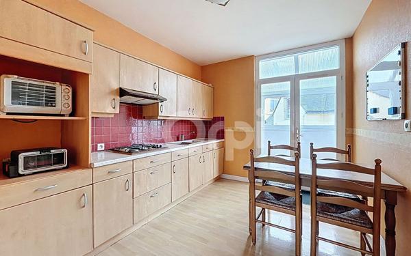 Maison à vendre    3 pièces • 77 m2 Brest