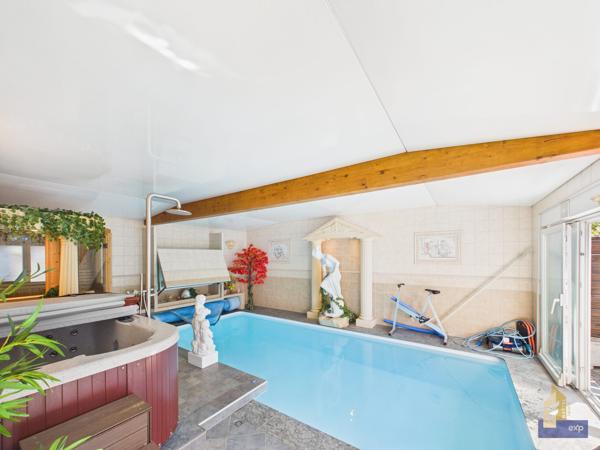 Une maison familiale avec dépendance bien-être