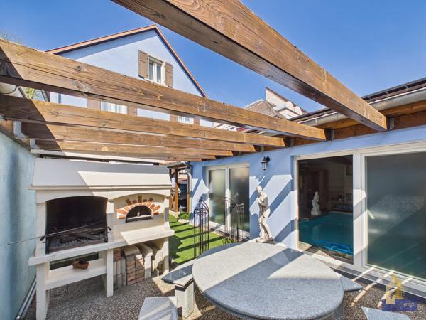 Une maison familiale avec dépendance bien-être