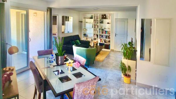 Vente
                Appartement72 m² - 4 Pièces -
                    Nîmes (30000)