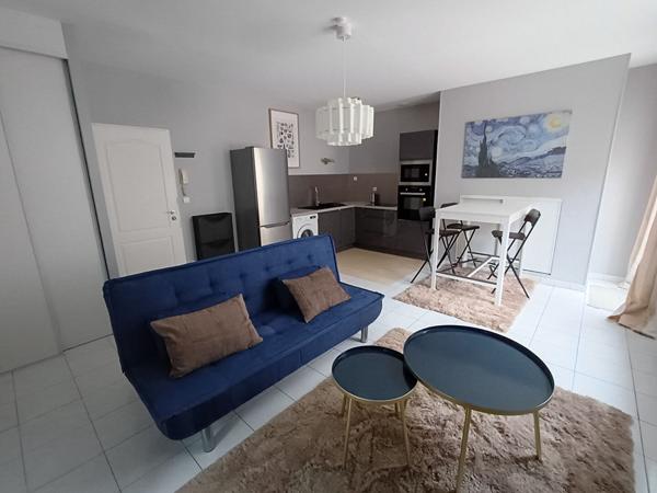 RARE - Charmant T2 meublé avec grande terrasse ? Vieux Tours