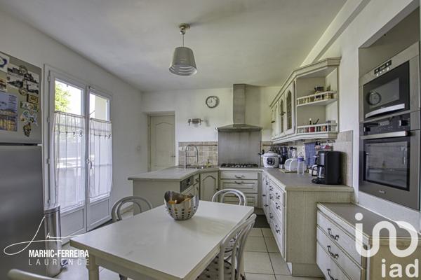 Maison 7 pièces de 160 m² à Estrées-Saint-Denis (60190)