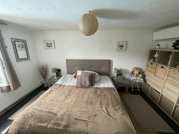 A vendre demeure d'exception, avec grand jardin, bois et piscine Fanjeaux (11270)