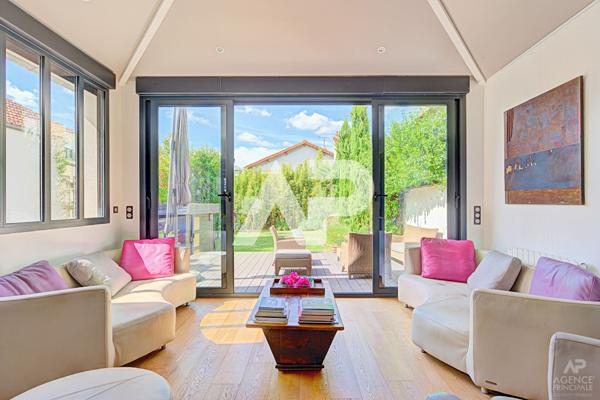 Maison Rueil Malmaison 5 pièce(s) 140 m2 840 000 € **  - Référence  19481